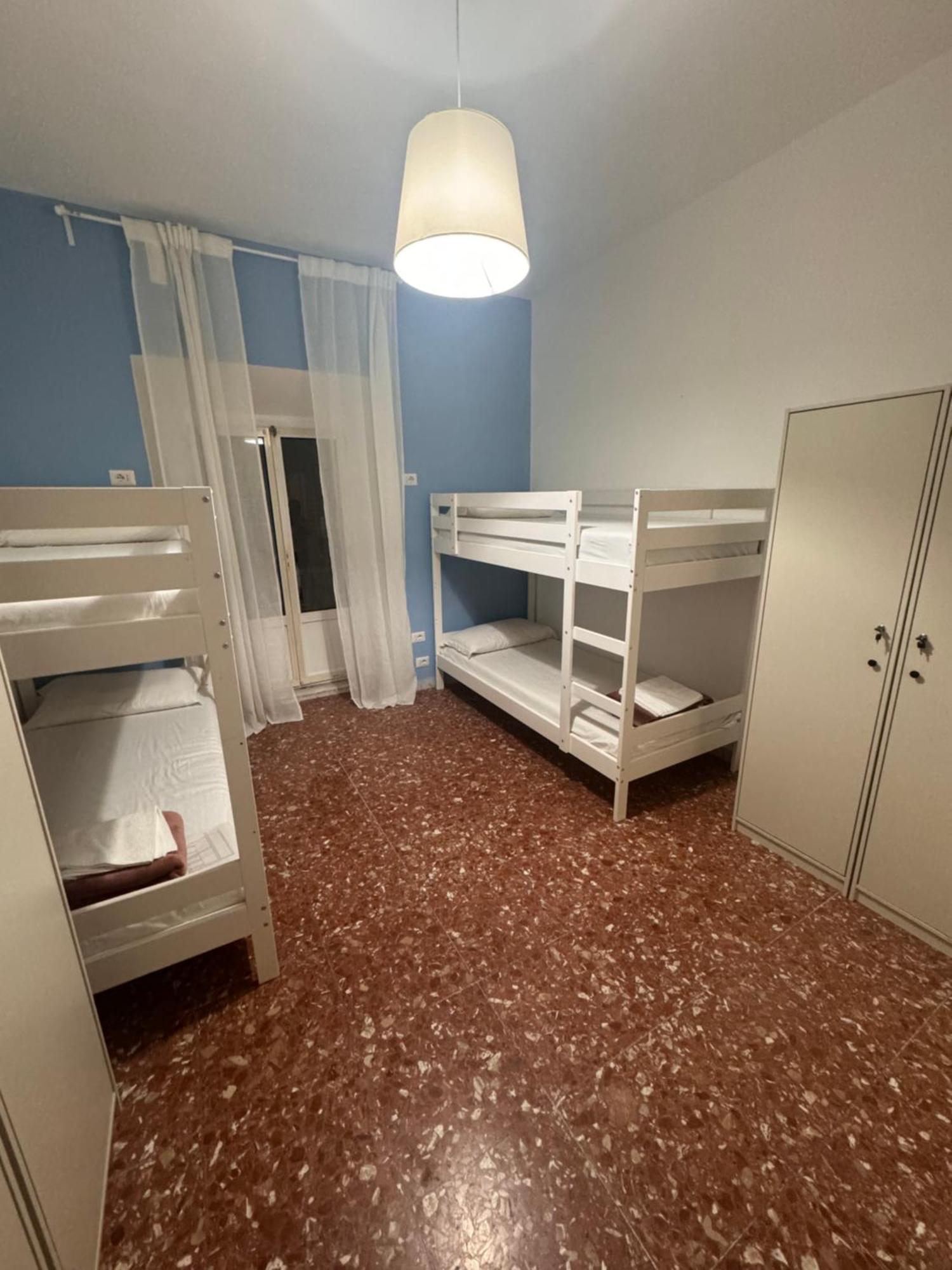 Auberge de jeunesse Baraka 24 à Rome Extérieur photo