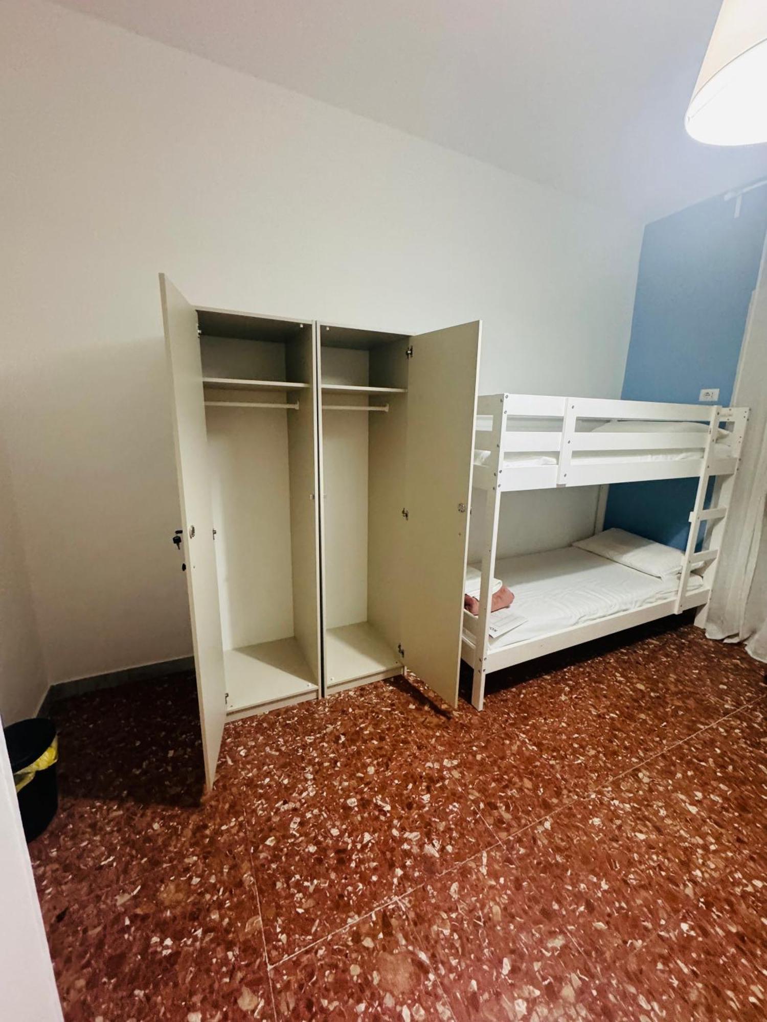 Auberge de jeunesse Baraka 24 à Rome Extérieur photo